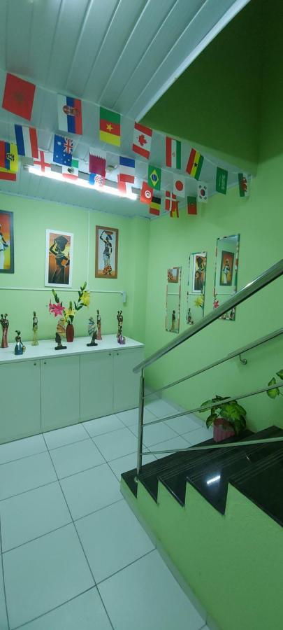 Hotel Colors מנאוס מראה חיצוני תמונה