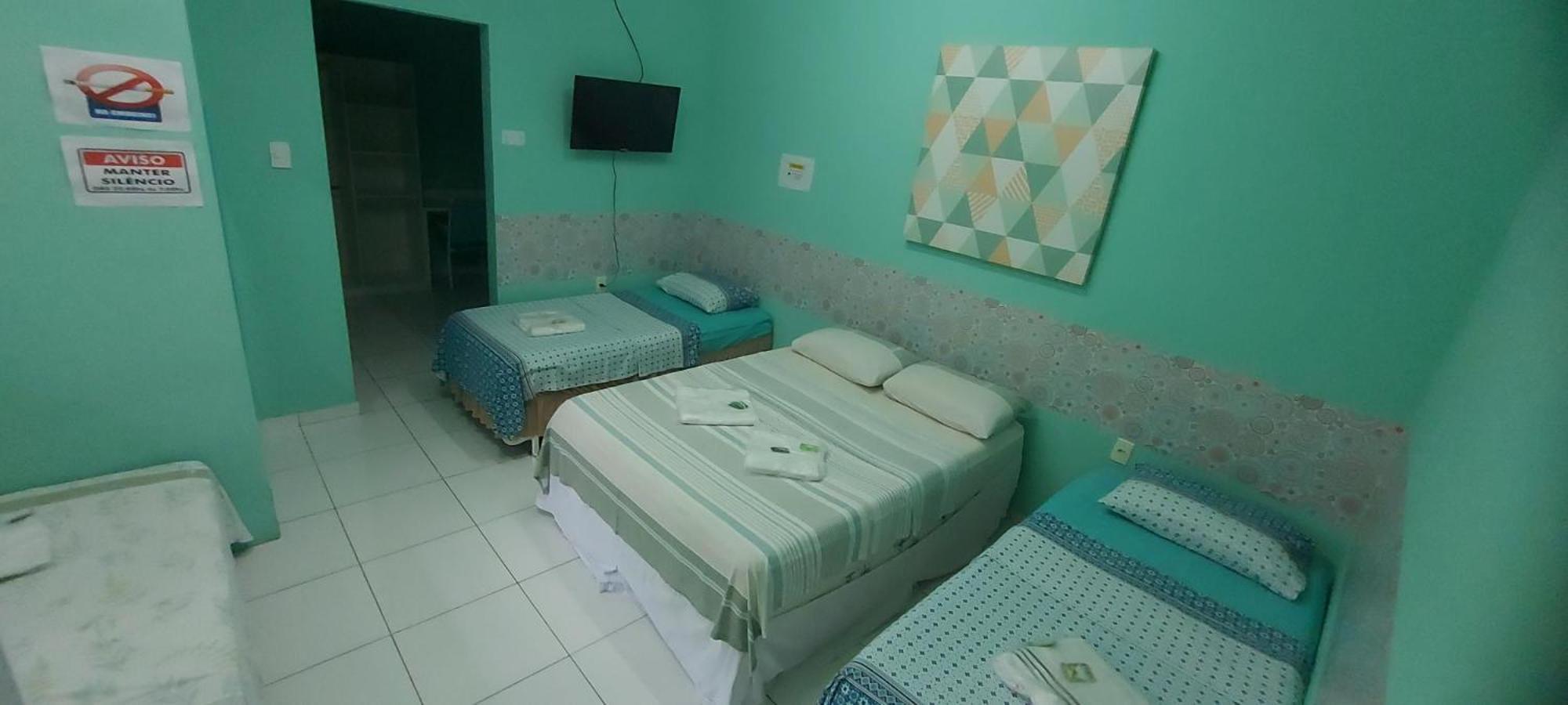 Hotel Colors מנאוס מראה חיצוני תמונה